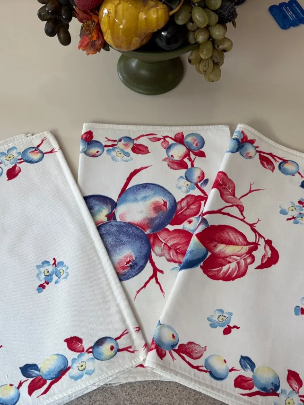 3 Matching Vintage Printed Table Runners Dresser Scarfs 37